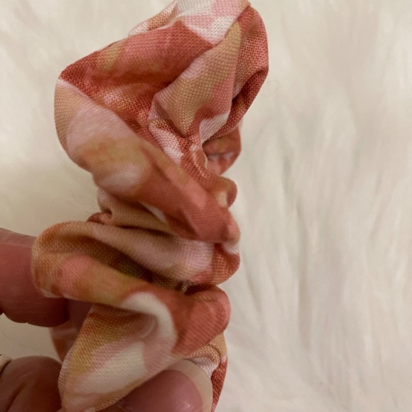 Rose Print Print Hair Scrunchie. Pink Multi. Mini - Picture 3 of 6